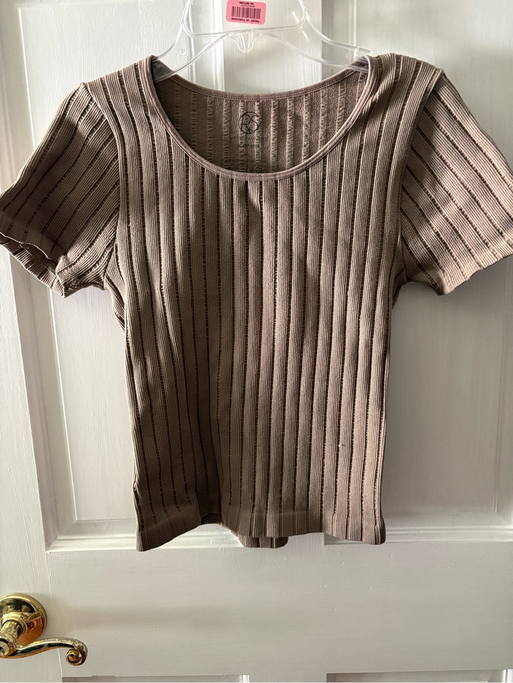 Rose and Sanchez Ribbed Scoop Neck Short Sleeve Top - Brown